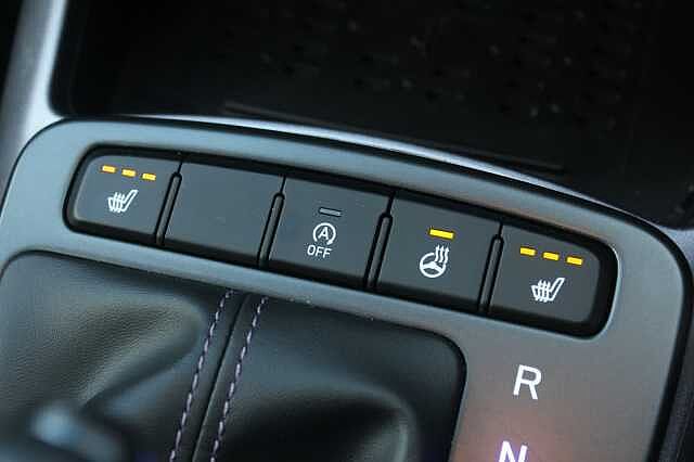 Hyundai i10 1.0 [63] Premium 5dr Auto [Nav]