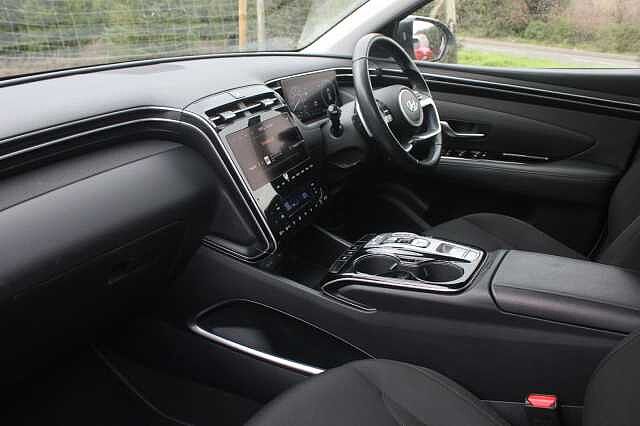 Hyundai TUCSON 1.6 TGDi Hybrid 230 SE Connect 5dr 2WD Auto