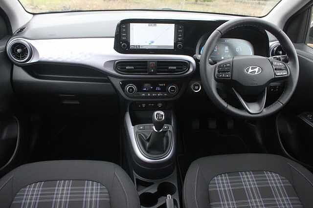 Hyundai i10 1.2 [79] Premium 5dr [Nav]