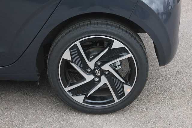 Hyundai i10 1.2 [79] Premium 5dr [Nav]