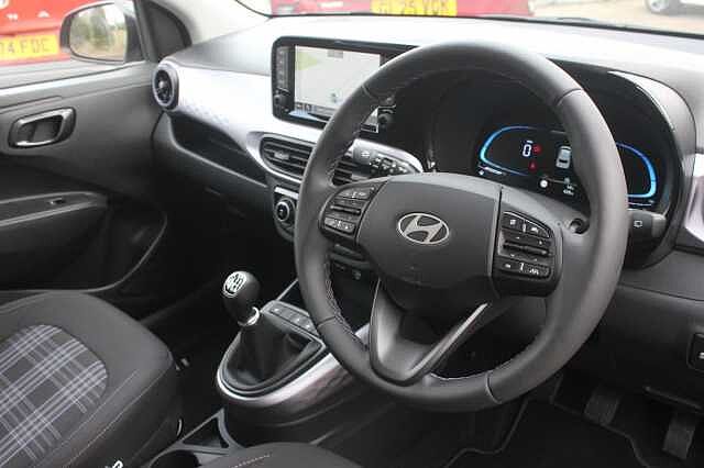 Hyundai i10 1.2 [79] Premium 5dr [Nav]