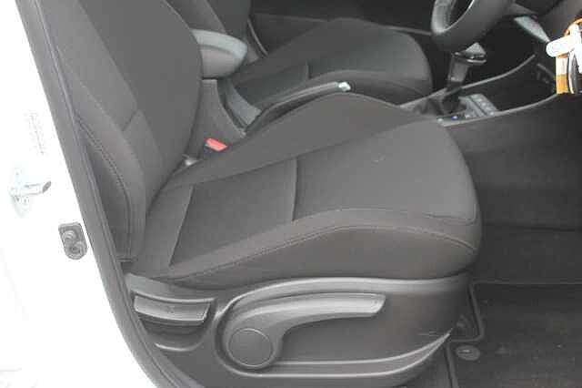 Hyundai i20 1.0T GDi Premium 5dr DCT
