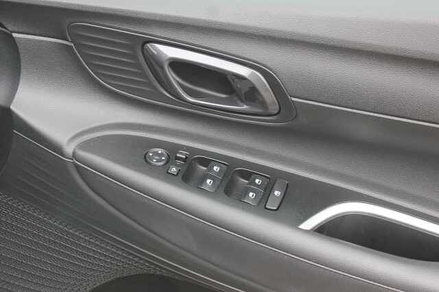 Hyundai i20 1.0T GDi Premium 5dr