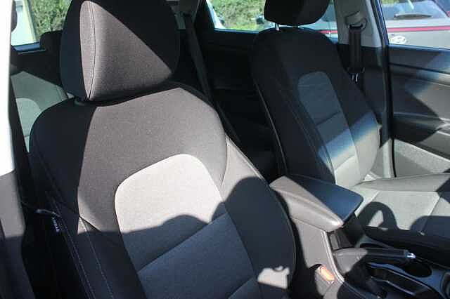 Hyundai TUCSON 1.6 GDi SE Nav 5dr 2WD