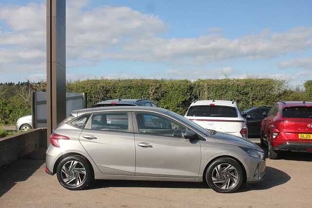 Hyundai i20 1.0T GDi 48V MHD SE Connect 5dr DCT