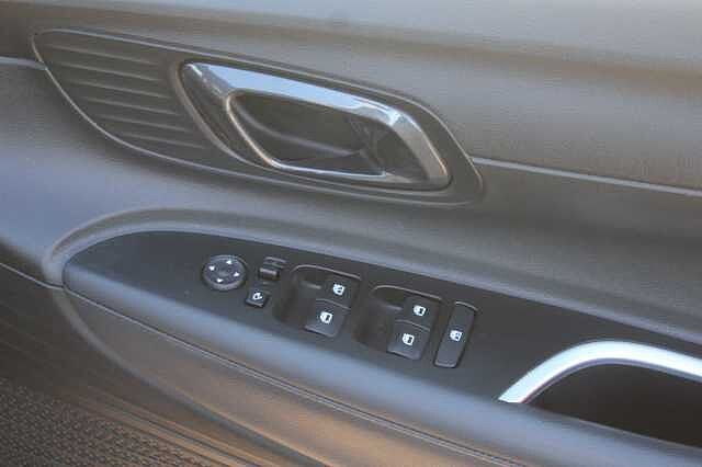 Hyundai i20 1.0T GDi 48V MHD Premium 5dr