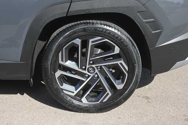 Hyundai TUCSON 1.6T Plug-in Hybrid Ultimate 5dr Auto Ecotronic Grey
